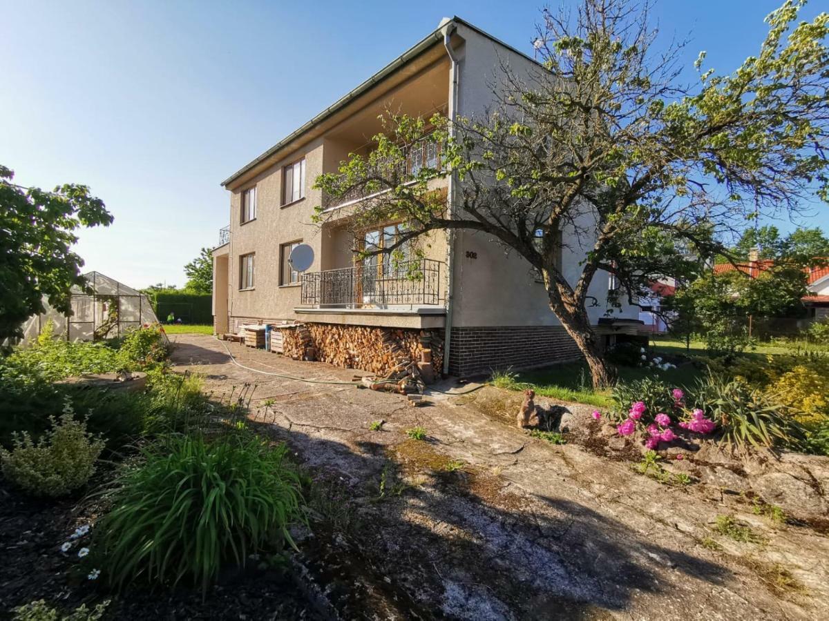 Apartament Dolní Bukovsko Екстериор снимка